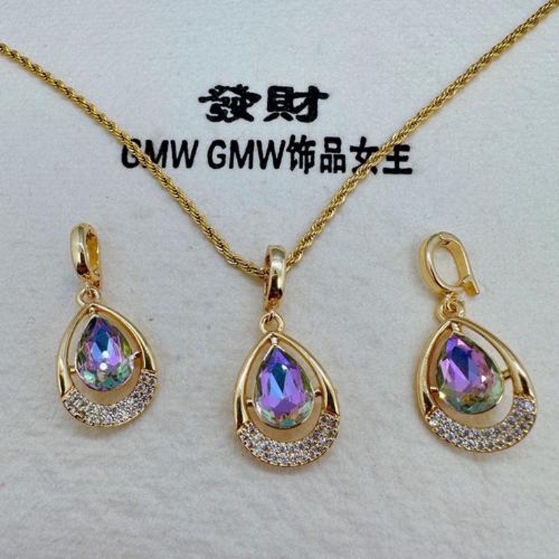 如何挑选优质项链批发？一份买家指南